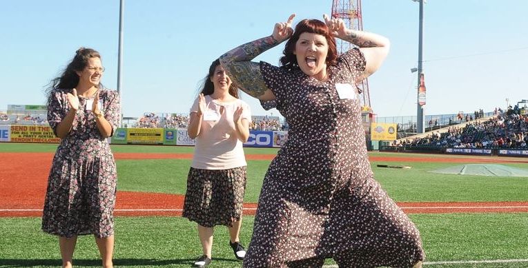 Elaine look-alikes show off their moves at the Brooklyn Cyclones' Seinfeld Night. (Courtesy of Brooklyn Cyclones/Facebook)