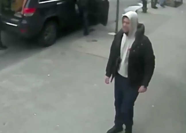 [UPDATE] Police Release Additional Video Of Man Suspected Of Attempted Rape In Bensonhurst