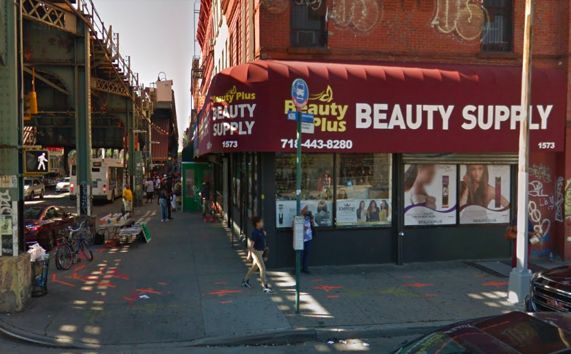 Wednesday Crime Blotter: Ugly Scene in a Beauty Shop, Fashion Smash-and-Grab & More