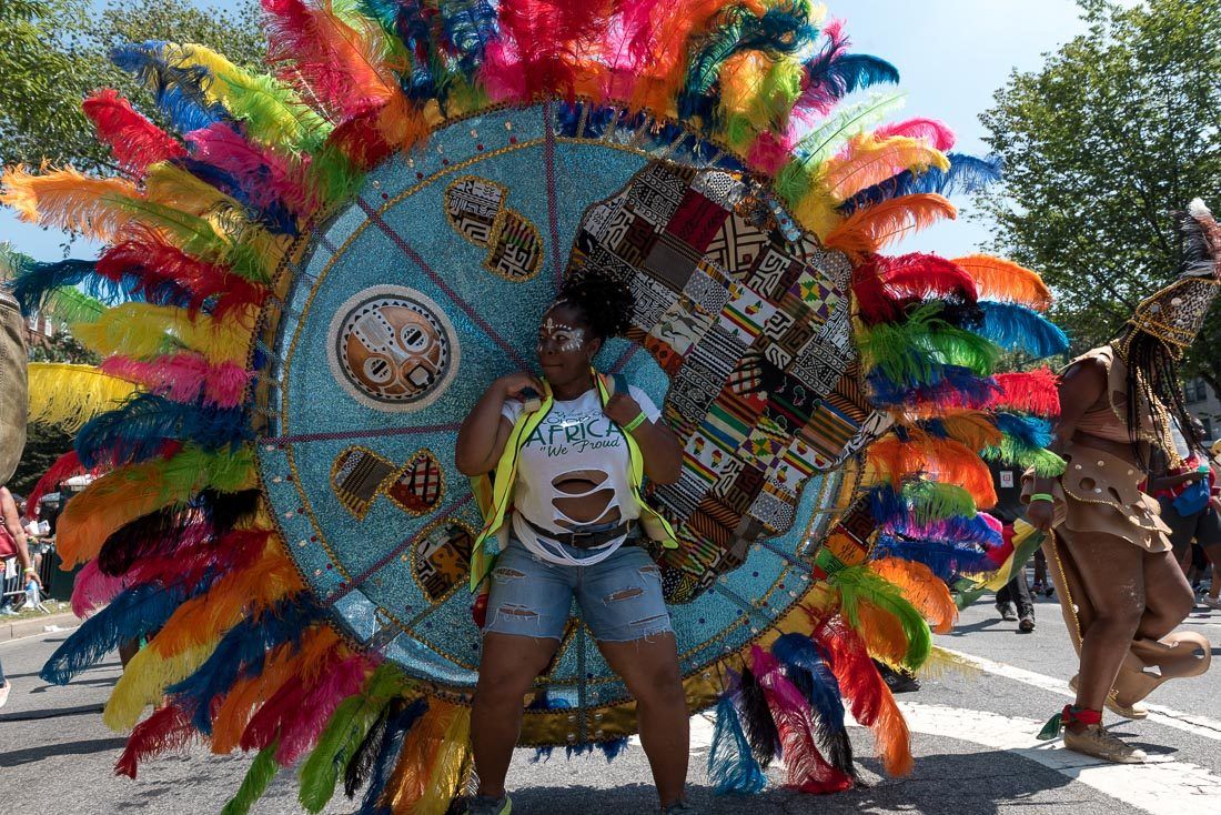 DIY CARNIVAL WIRE BRA !  LABOR DAY / WEST INDIAN PARADE