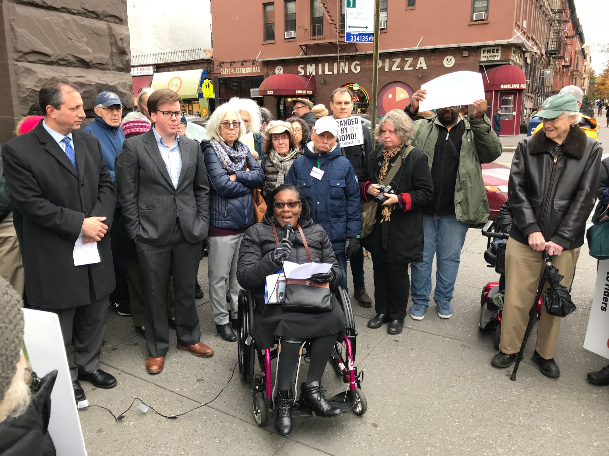 70 Steps Are Too Many! Locals Renew Call On MTA To Install Elevator at 7th  Ave F/G Station - Bklyner