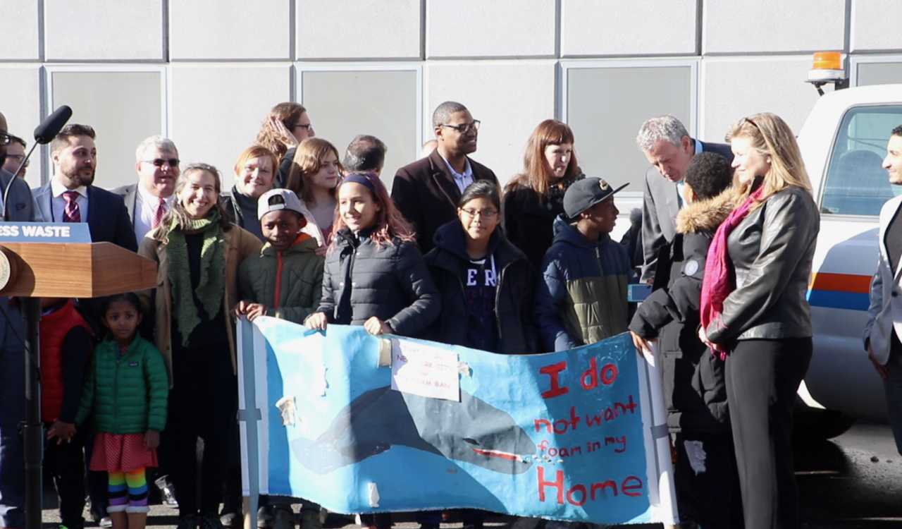 Students from PS15 a the Hamilton Avenue Marine Transfer Station.