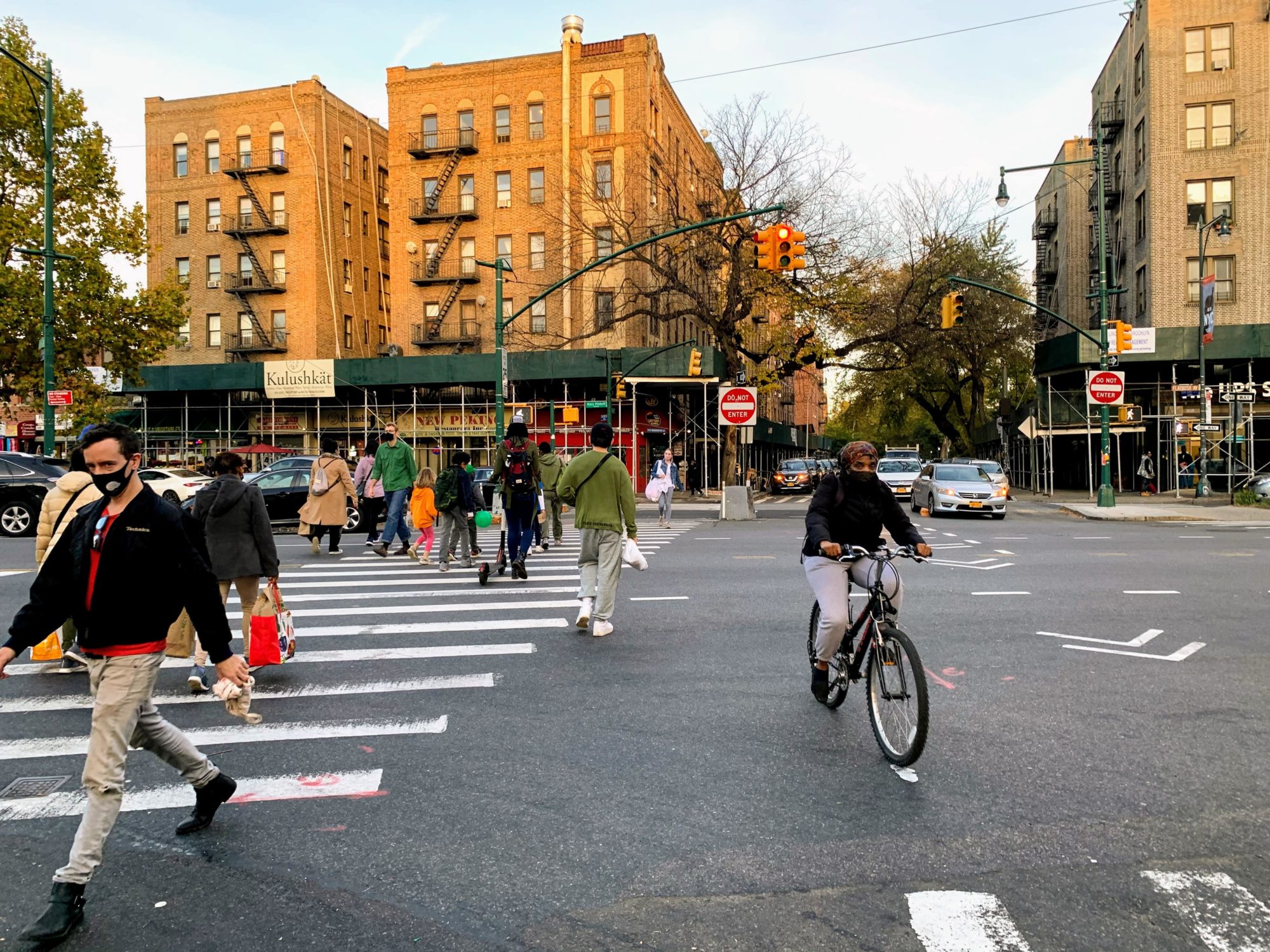 Poll Finds Most Brooklyn Voters Would Trade Parking For Pedestrian and Transit Improvements