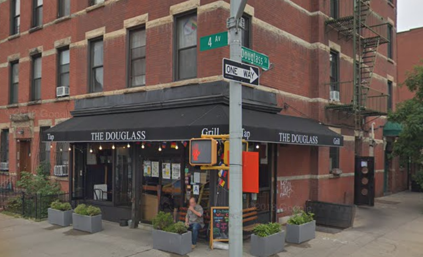 Man Robs Hundreds of Dollars Worth of Top-Shelf Liquor at Park Slope Bar