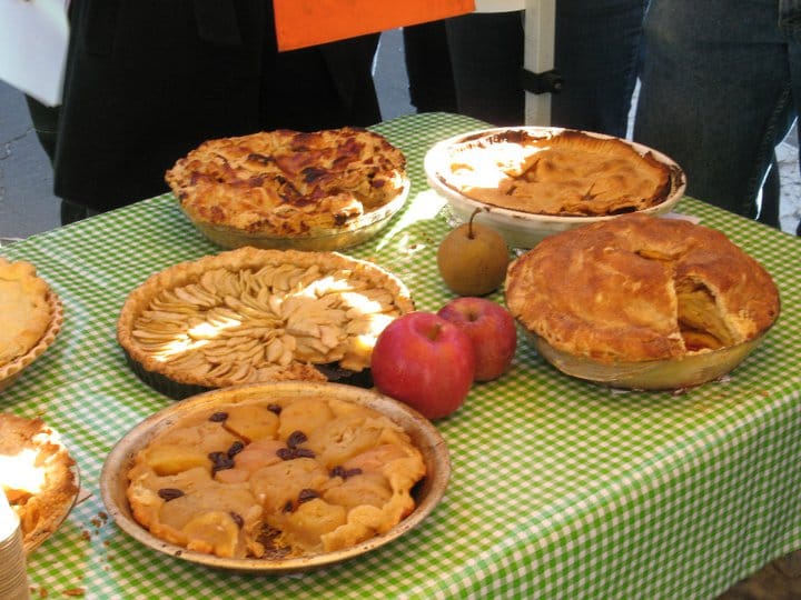 Last Chance to Enter the GAP Greenmarket Apple Pie Bake-Off