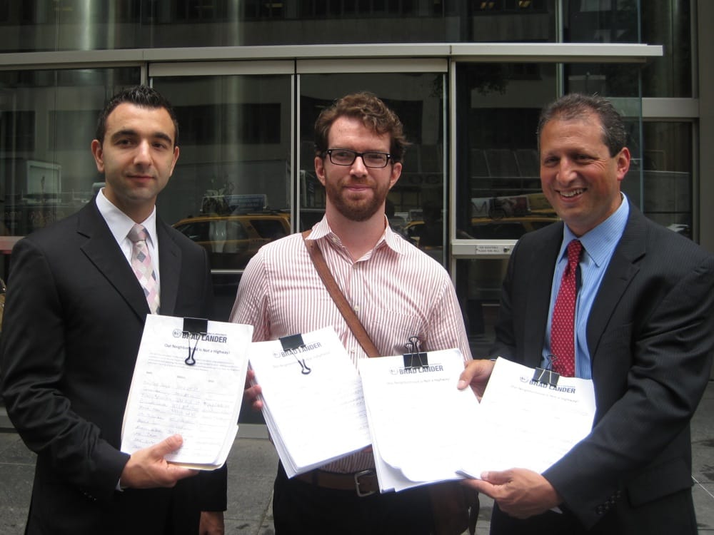 Lander Delivers Ocean Parkway Safety Petition To Governor, State DOT Says It’s Working On It