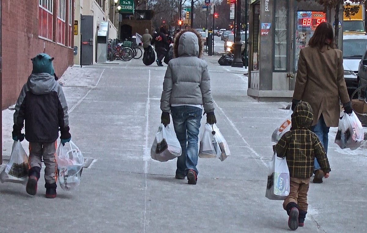 Photo Of The Day: Helping Hands