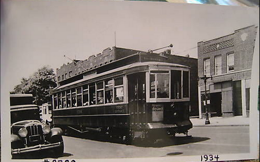 Photo Of The Day: 86th Street Trolley
