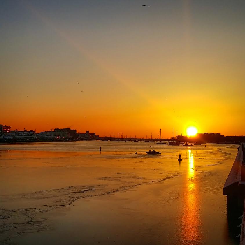 Morning Mug: Early Morning Winter Warmth