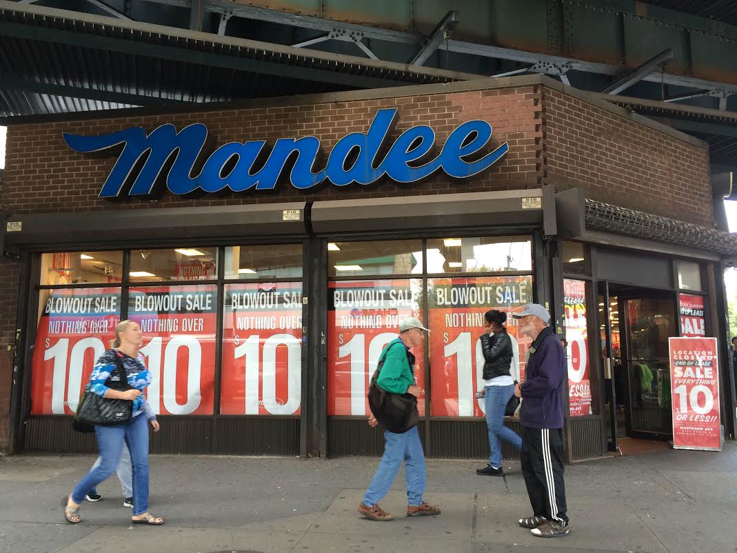 Morning Mug: Oh, The Huge Mandee