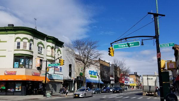 Bloods and Folk Nation Gangs at War on Flatbush Ave, and Other Updates from the 70 PCT
