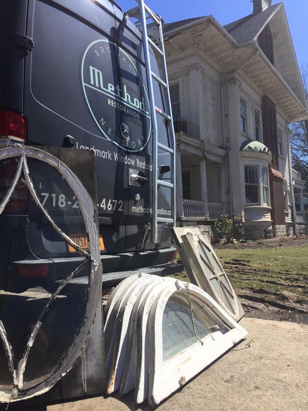 Method Restoration Brings Old Windows Back To Their Former Glory