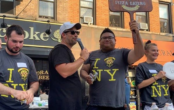 Algenio Continues Reign as Artichoke Pizza Contest Champion