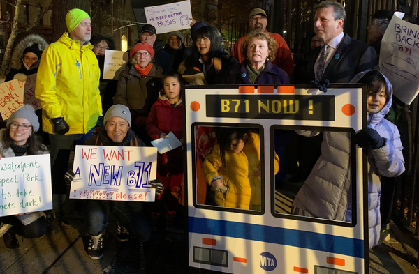 Residents Want B71+ Bus Service Restored to Connect Red Hook, Carroll Gardens, and Park Slope