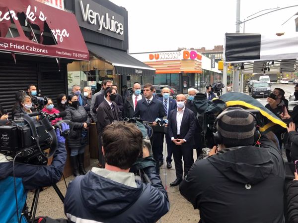 Pols Denounce Anti-Semitism After Hateful Incident In Gravesend