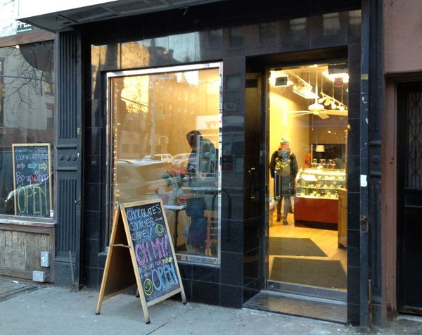 The Chocolate Room In Pop-Up Space Until Move Up 5th Avenue