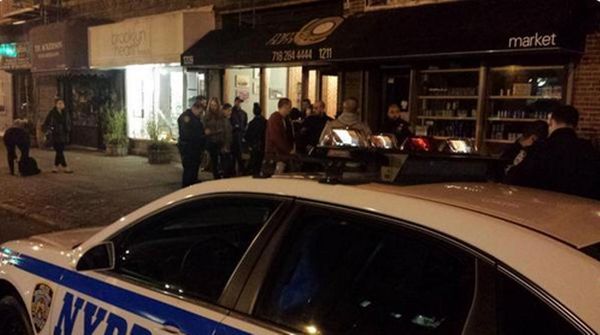 Armed Robbery At Mimi’s Hummus, Gunman Flees On Foot