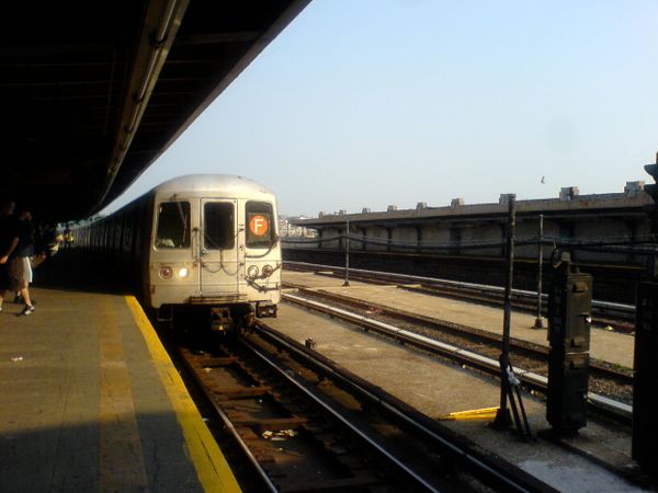 F Train Service Suspended For Next Two Weeks