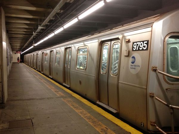 A Quarter Of All Subway Trains Arrive Late