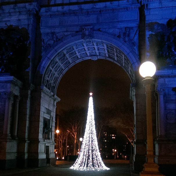Photo Of The Day: Lights Under The Arch