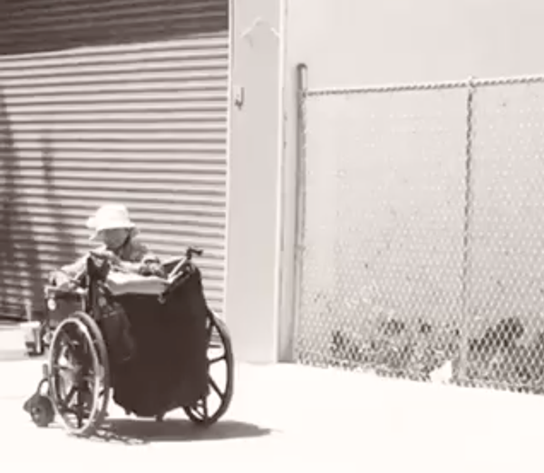 [VIDEO] Southern Brooklyn’s Backwards Wheelchair Lady In Action