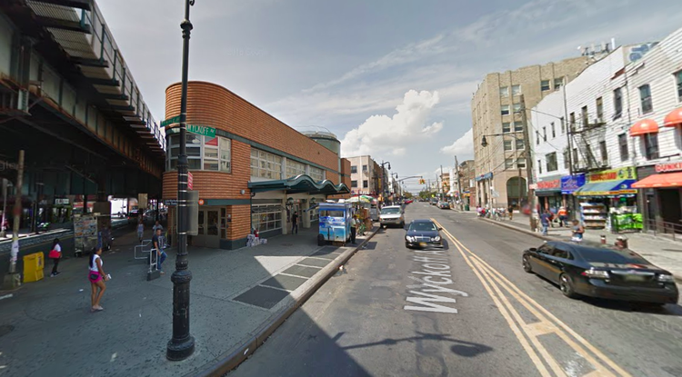 Commuter Bike Parking Pilot Slated for Bushwick’s Myrtle-Wyckoff Plaza