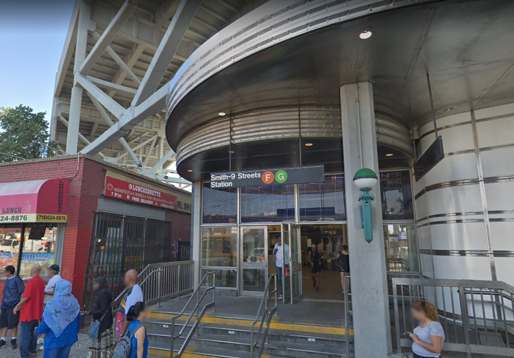 Man Slashed At Smith-9th Street Subway Station