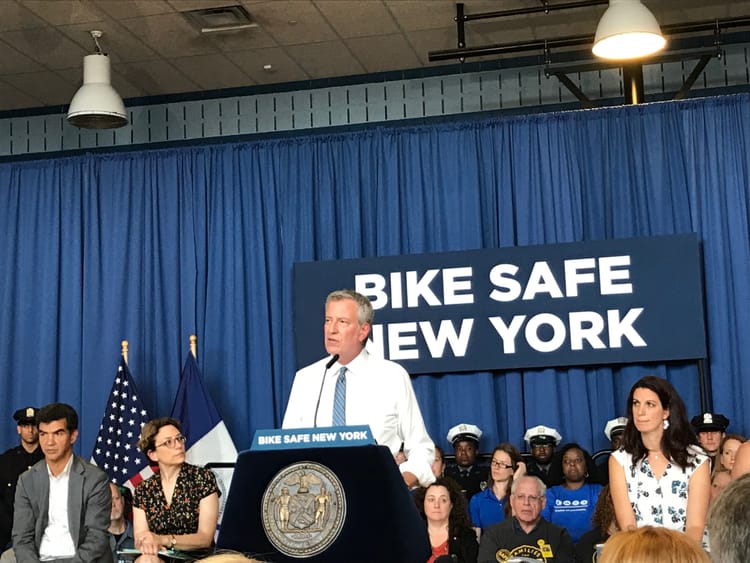 ‘It’s An Emergency’: De Blasio Unveils ‘Green Wave’ Plan After Spate of Cyclist Deaths