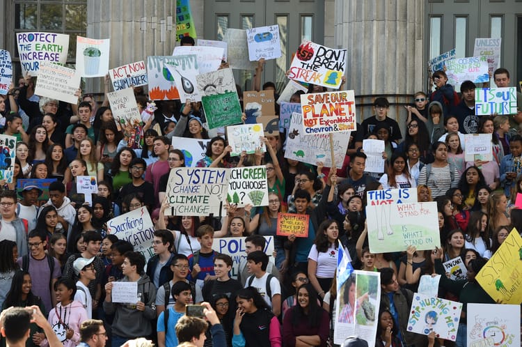 Thousands of Brooklyn Students Strike Against Climate Change