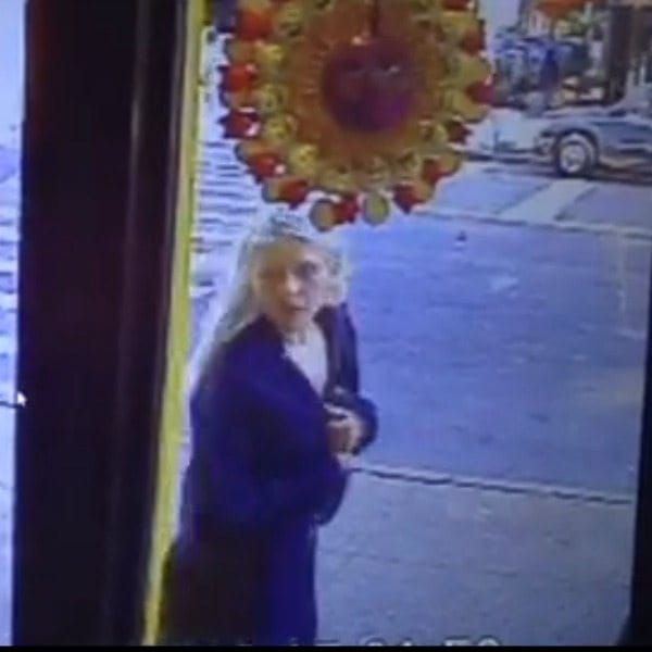 Police Seeking Suspect In El Milagro Jewelry Theft