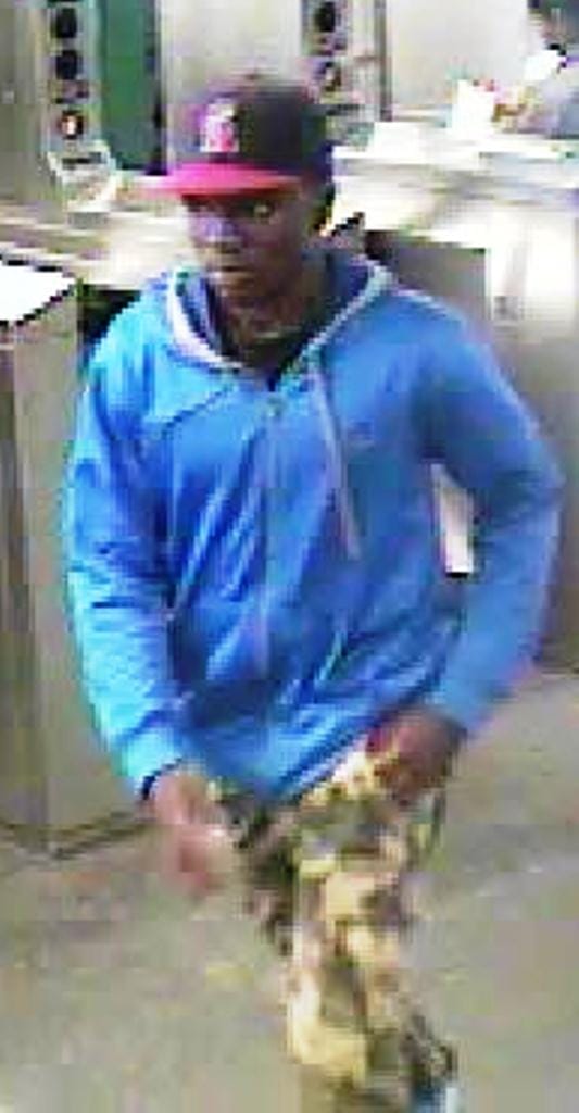 NYPD Looking For F Train Cell Phone Thief