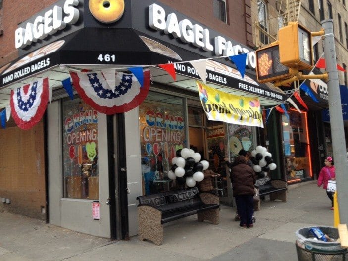 Fifth Avenue’s Bagel Factory Opens 10th Street Store