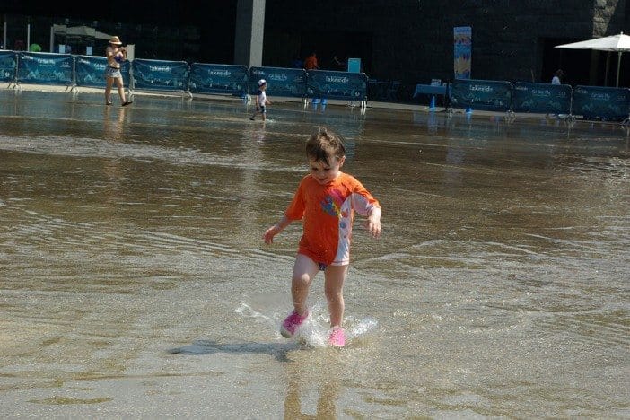 Checking Out The Water Play Area & More At Lakeside