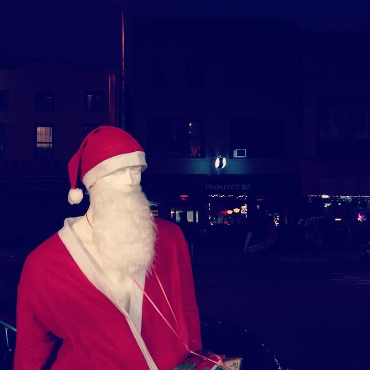 Photo Of The Day: Dollar Store Santa