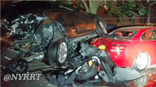 Lafayette Avenue Car Crash Leaves Mangled Mess And Two Seriously Injured