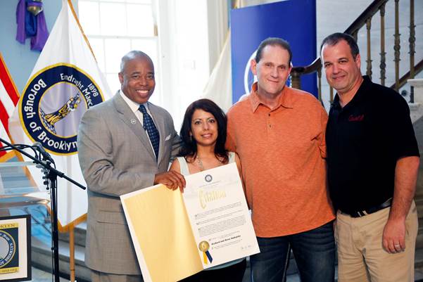 Bath Beach Carvel Owners Richie And Rosa Stakofsky Honored By Borough President For Philanthropy