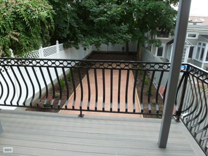 South Slope Rental Roundup: Hello, Outdoor Space!