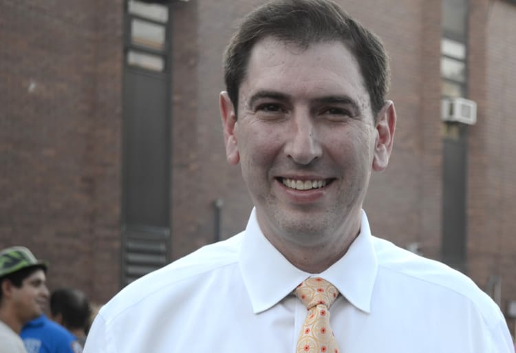 Internet Troll Lobs Hateful Emails At Councilman Deutsch