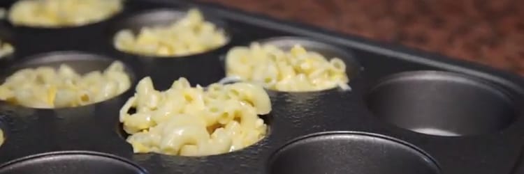 Easy Weekday Meals: Mac And Cheese Muffins