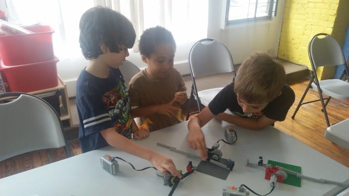 Explore Robotics With Camps & Classes In Brooklyn