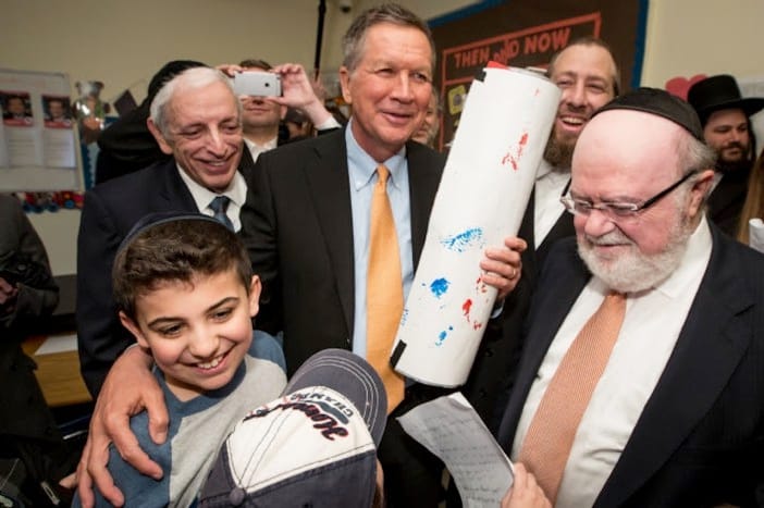 Kasich Debates Scripture With Yeshiva Students In Borough Park [Video]