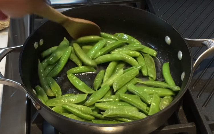 Greenmarket Recipe Series: Buttered Sugar Snap Peas (Video)