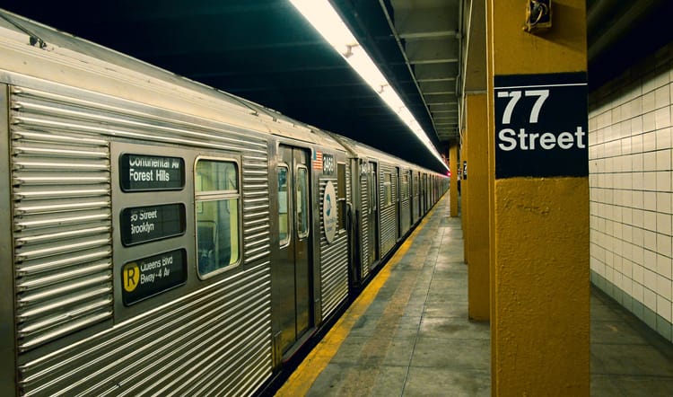 MTA Train Operator In Custody After Man Jumps In Front Of R Train