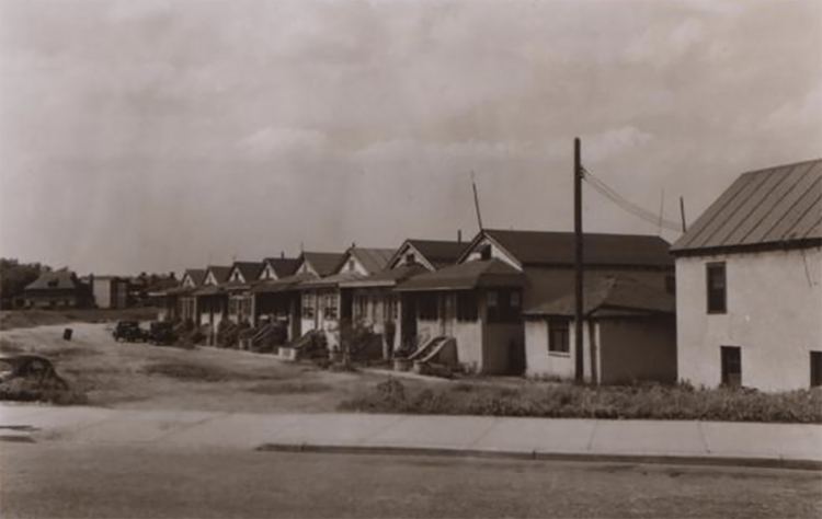 Feast Your Eyes On These Vintage Photos Of Emmons Avenue In The Early 20th Century