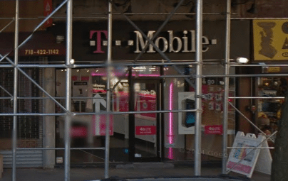 Cops Searching For 3 Suspects In Armed Robbery Of T-Mobile Store