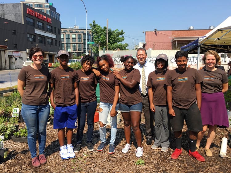 Gowanus Green Team: Preparing Young Apprentices For ‘Green Jobs’