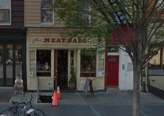 Gunpoint Robbery in Williamsburg Meatball Shop