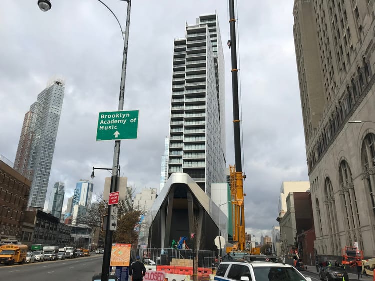 Will Fort Greene Apple Store Open In Time For Holiday Shopping?