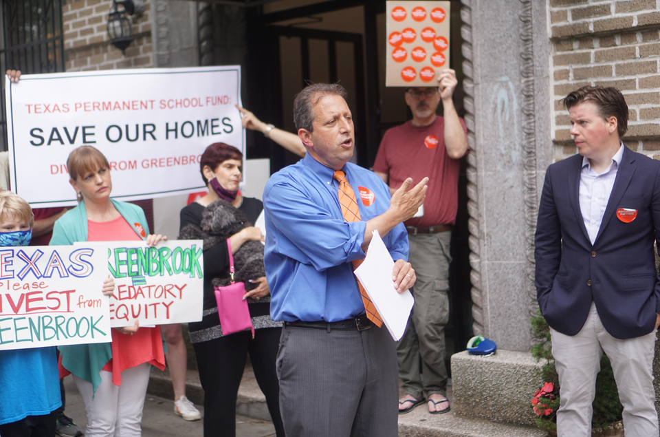 Tenants and Elected Officials Call on Texas Board of Ed to Divest from Firm Evicting Brooklyn Tenants