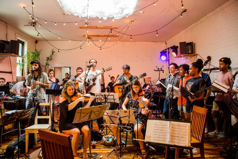 Apartment Sessions: 80 Musicians Perform in Close Quarters